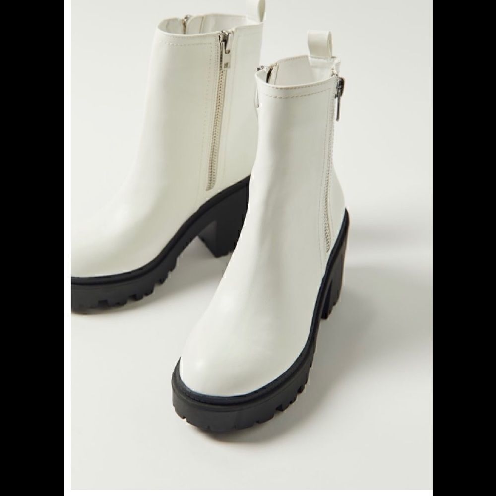 UO zip up boot  
